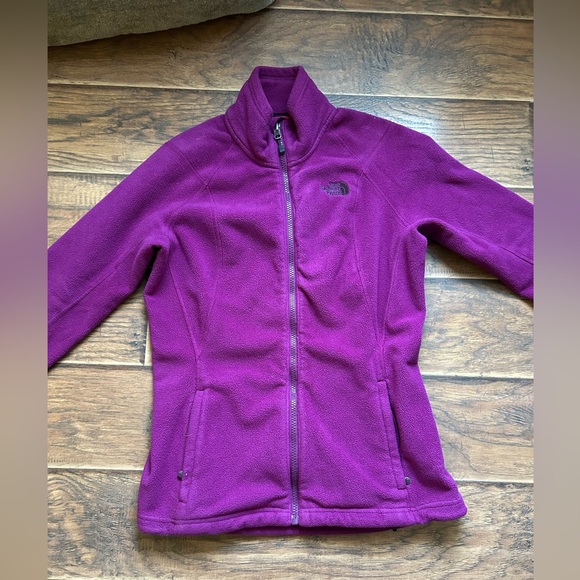 The North Face Tops - The North Face Women’s Fleece Zip Up Sweater